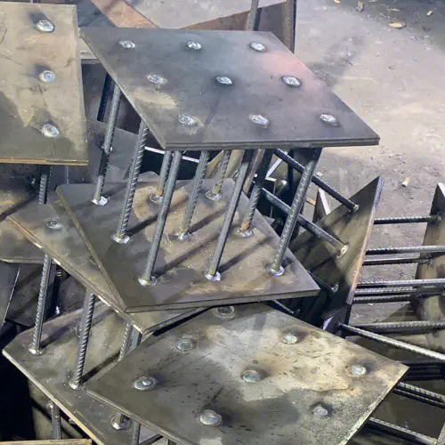 在确定黔西南预埋件位置时，需要考虑以下几点